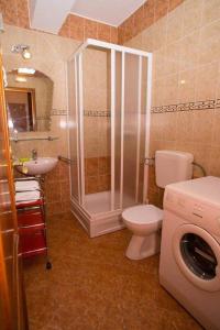 Ένα μπάνιο στο Apartmani Kaštel