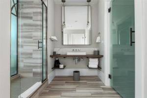 Phòng tắm tại Arras Altitude Adjustment +28 ảnh