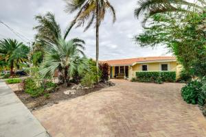Κήπος έξω από το 1 Mi to Pompano Beach Vacation Rental with Pool!