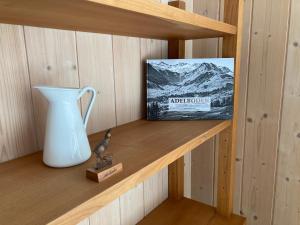 Fotografie z fotogalerie ubytování Chalet Wasserfall 3-Zimmerferienwohnung möbliert v destinaci Adelboden