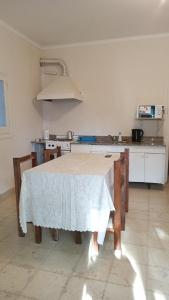 Η κουζίνα ή μικρή κουζίνα στο Mi casita +6 φωτογραφίες