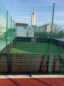 Tenis a/nebo squash v ubytování Apartments & Rooms Seaside nebo okolí