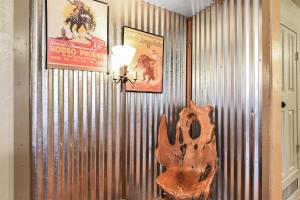 ParksRustic Adventure w Historic Log Cabin Forest Views 20 minutes from Flagstaff Now with Wi-Fi的相册照片