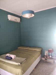 Ένα ή περισσότερα κρεβάτια σε δωμάτιο στο Casa grande, céntrica y con garaje
