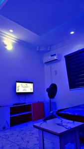 TV o dispositivi per l'intrattenimento presso Annabelle & Annabelle Apartment