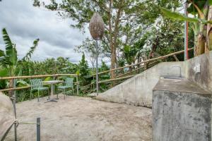 Φωτογραφία από το άλμπουμ του Kalikasan Glamping Resort near Manila with Overlooking Pool and Starlink σε Calauan