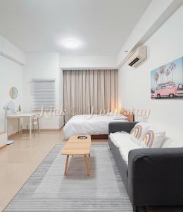 Gallery image of SS15 Courtyard Subang Jaya Sunway Muji Designer Studio Netflix 100m to LRT #18 in Subang Jaya