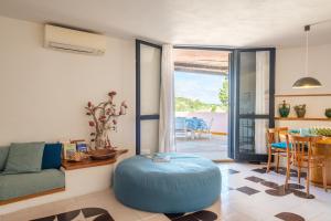 Posezení v ubytování Porto Cervo Cala Granu Private Parking and Pool