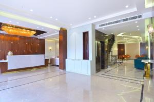 Vstupní hala nebo recepce v ubytování HOTEL SHANDON-2 Mins From Connaught Place