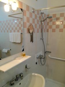 Koupelna v ubytování Hotel Montecodeno