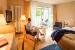 TV a/nebo společenská místnost v ubytování Menschels Vitalresort