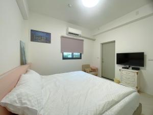 Televisyen dan/atau pusat hiburan di 近前來電梯景觀包棟別墅