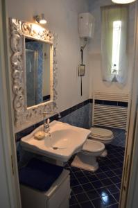 Koupelna v ubytování Lullaby Holiday