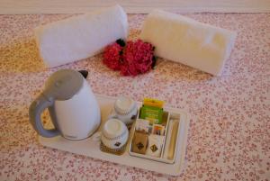 Coffee and tea making facilities at Agriturismo Ca Noale