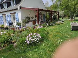 Vonkajšia záhrada v ubytovaní grand studio duplex avec jardin