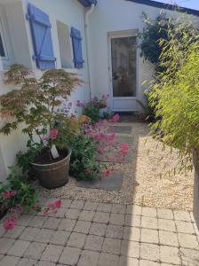 Vonkajšia záhrada v ubytovaní grand studio duplex avec jardin