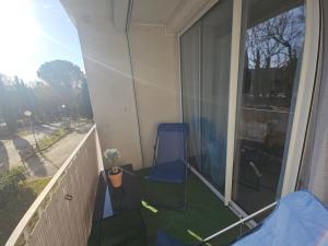 En balkon eller terrasse på Studio moderne et calme + 2 billeder