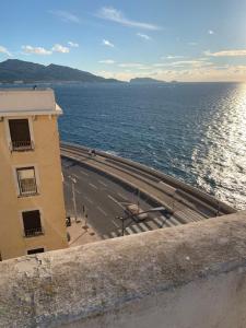 Un paisaje natural cerca del departamento