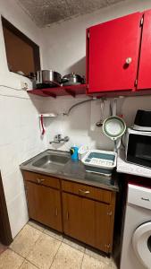 Nhà bếp/bếp nhỏ tại Casa Amarela - Aldeias - Serra da Estrela