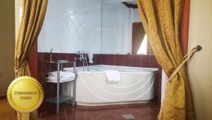Koupelna v ubytování Duna Relax Hotel Ráckeve