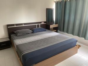 Dailyroom C3 by Anna客房内的一张或多张床位