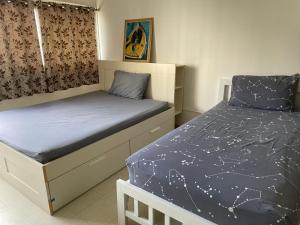 Dailyroom C3 by Anna客房内的一张或多张床位