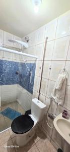 Koupelna v ubytování QUARTO para casal com BANHEIRO COMPARTILHADO
