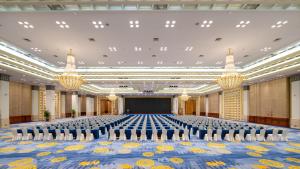 Møde- og/eller konferencelokalet på Guangzhou Dong Fang Hotel + 90 billeder