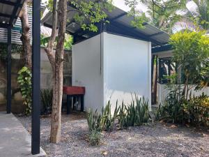ノサラにあるEstancia Santa Teresita (EST)の白い建物 +6枚の写真