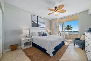 Ένα ή περισσότερα κρεβάτια σε δωμάτιο στο Beach Club C-310 NEW! Beachfront Sleeps 8-Resort +59 φωτογραφίες