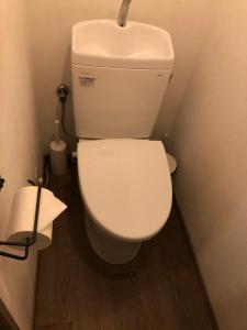 Ένα μπάνιο στο Shimokitazawa Private House +2 φωτογραφίες