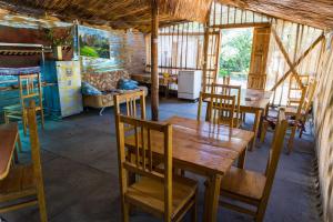 Restaurace v ubytování Arista Yurt Camp