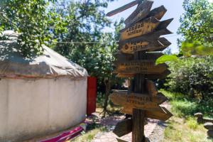 Zahrada ubytování Arista Yurt Camp