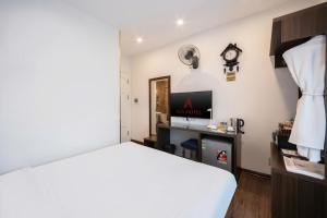 Μια τηλεόραση ή/και κέντρο ψυχαγωγίας στο A25 Hotel - 30 An Dương