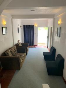Χώρος καθιστικού στο Lake Bungalow Layathraa Hatton