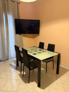 TV a/nebo společenská místnost v ubytování Ta maison e Ta maison oro