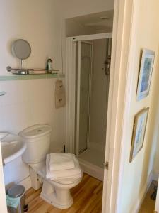 ห้องน้ำของ Abbey and Esk Bed and Breakfast