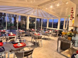 Un restaurant sau alt loc unde se poate mânca la hotel l'échappée d'oléron