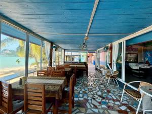Restaurace v ubytování Wangsarai Resort + 37 fotografií