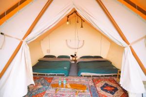 Katil atau katil-katil dalam bilik di Cloud9 & Cloud View Glamping