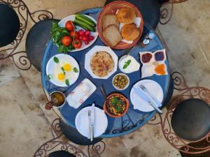 Φαγητό σε αυτός ο ξενώνας ή κάπου εκεί κοντά +21 φωτογραφίες