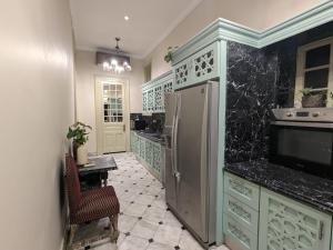 Køkken eller tekøkken på Villa Layla Hostel
