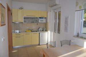 Gallery image of Apartments Sandra in Brseč