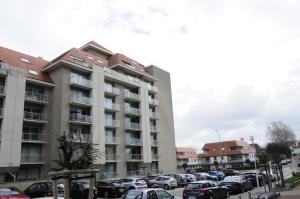 Το κτήριο όπου στεγάζεται  το διαμέρισμα