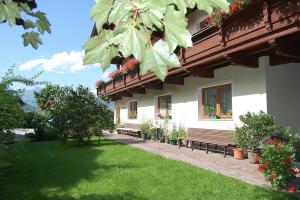Zahrada ubytování Haus Kristall