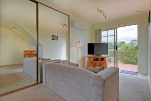 Gallery image of Aloft Boutique Accommodation in Strahan