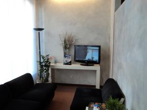 TV a/nebo společenská místnost v ubytování Hotel Molise 2