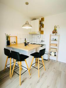 Kuchyň nebo kuchyňský kout v ubytování Apartments ZB