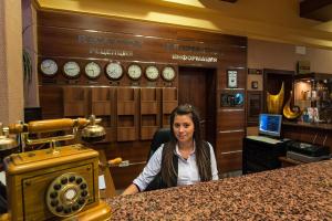 Gallery image of Hotel Izvor in Starozagorski Bani +16 photos
