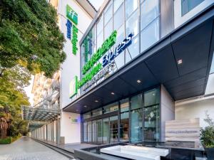 酒店所在大楼